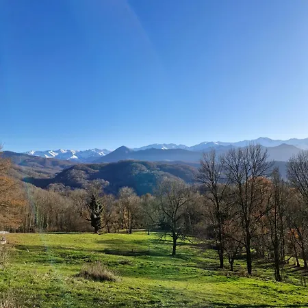 Independante Au Calme En Moyenne Montagne Bed & Breakfast Soulan (Hautes-Pyrenees)
