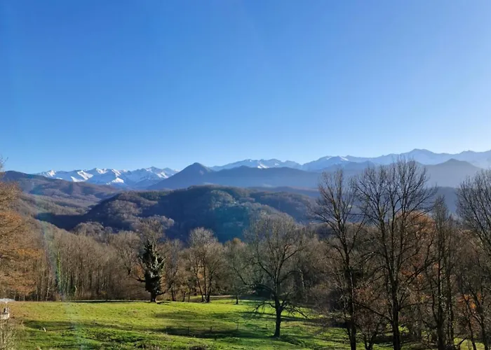Independante Au Calme En Moyenne Montagne Couette-café Soulan (Hautes-Pyrenees)